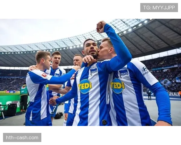 基兰·麦卡锡续约英超劲旅，剑指新赛季冠军荣耀